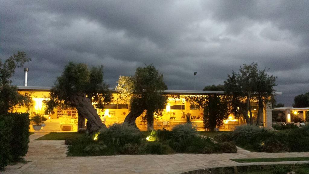 Masseria Torre Del Diamante Торе Кане Екстериор снимка